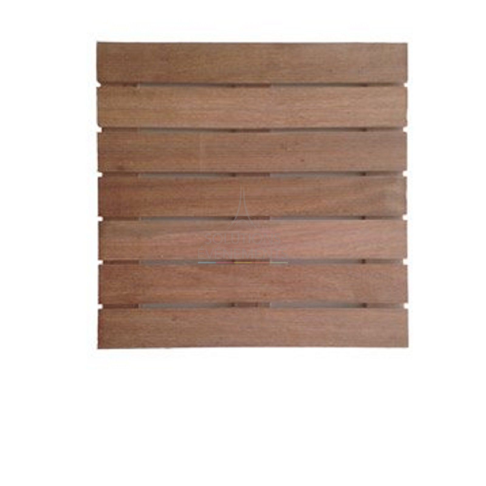 Location de caillebotis en bois idéal pour la réalisation d'un terrasse sur un évenment.