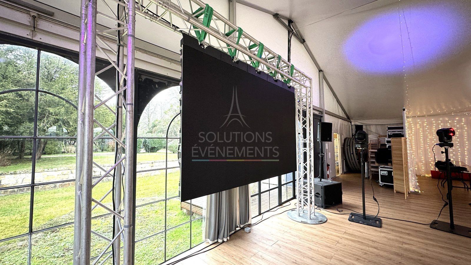 115 inch LED Wall Giant Screen Pack - Visual 3