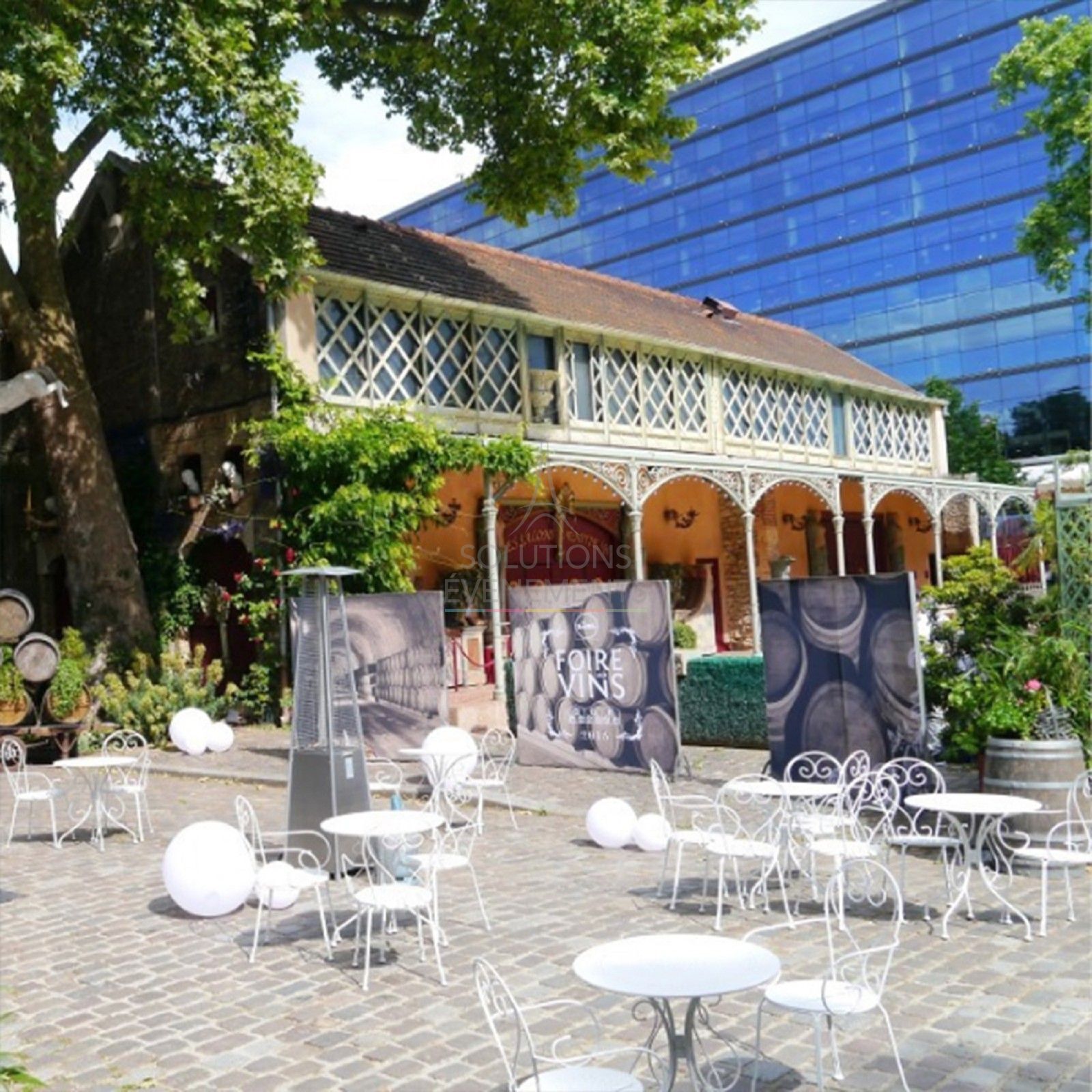 Chaise de jardin blanche en fer forgé - Visuel 3