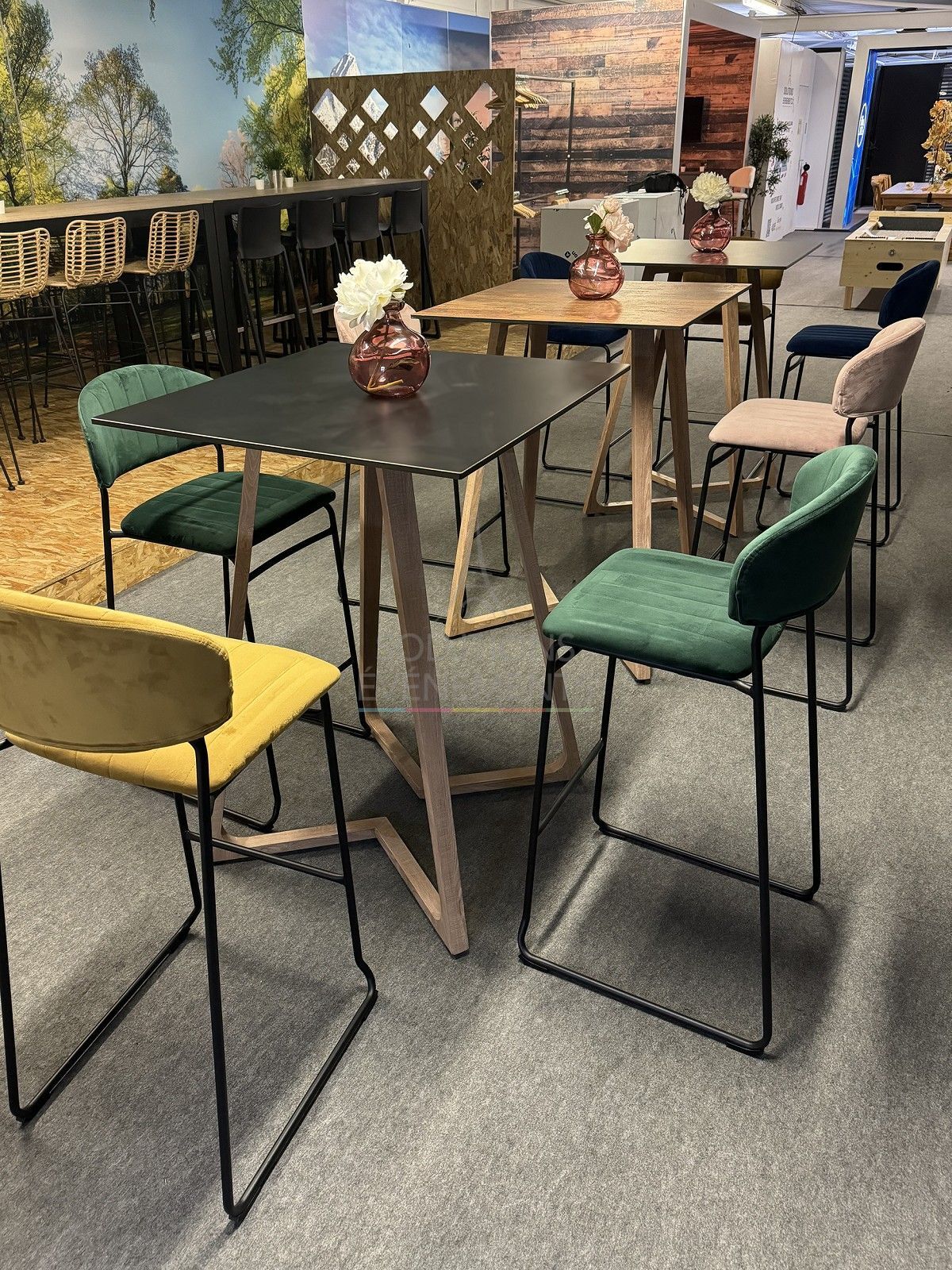 Chaise haute Chantilly velours vert - Visuel 2