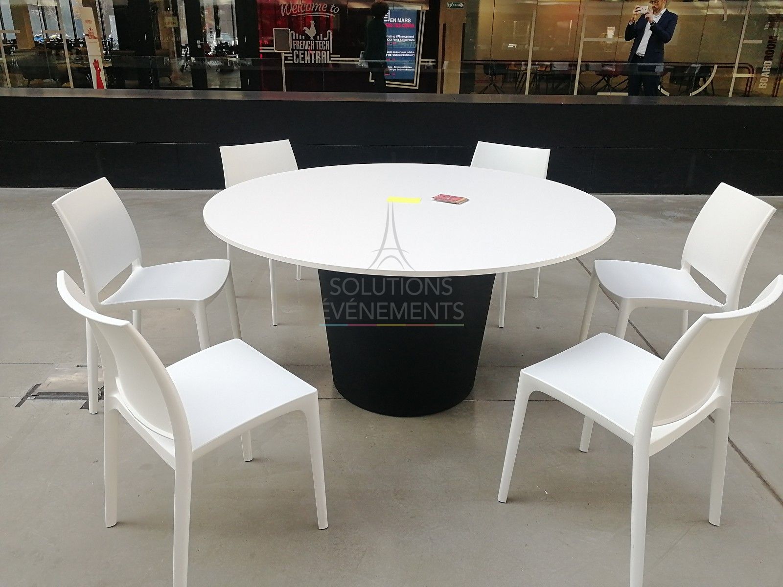 CONIC-O White Table - White Top 150 cm - 8-10 pax - Visual 2