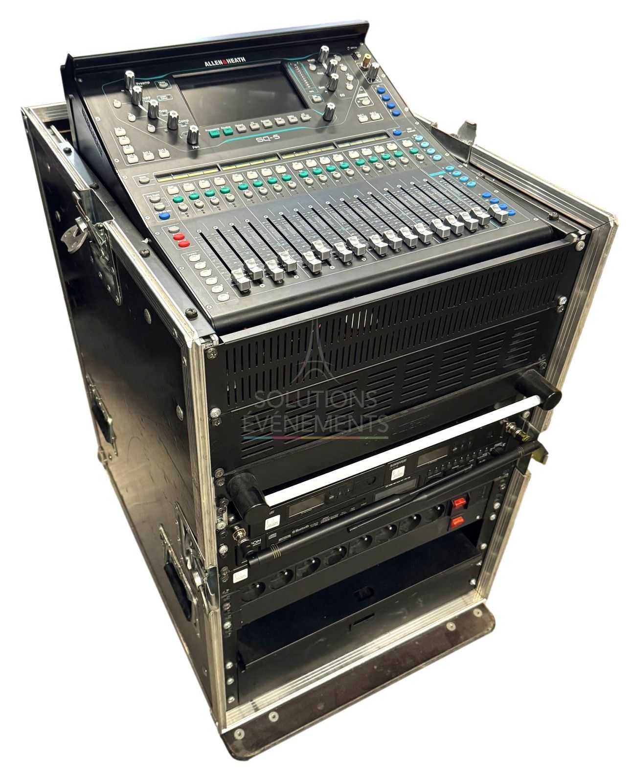 Location d'une régie son complète, console mixage, micros, lecteur cd, média, usb...