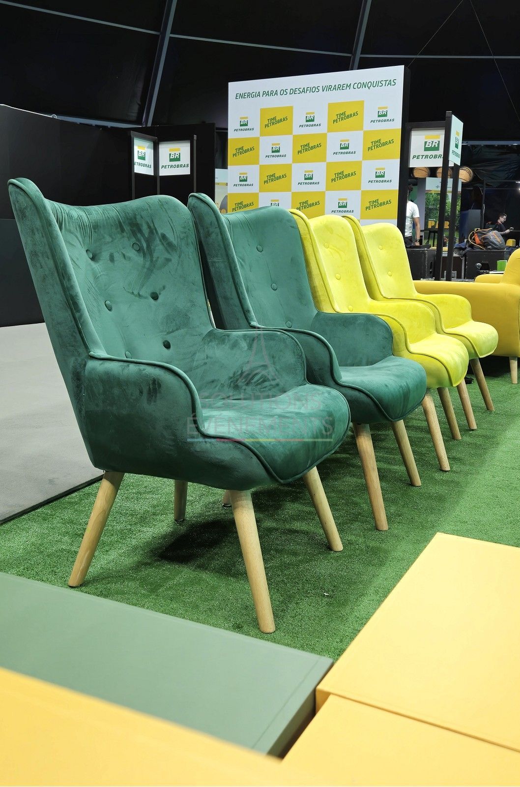 Fauteuil Malmo velours vert - Visuel 5