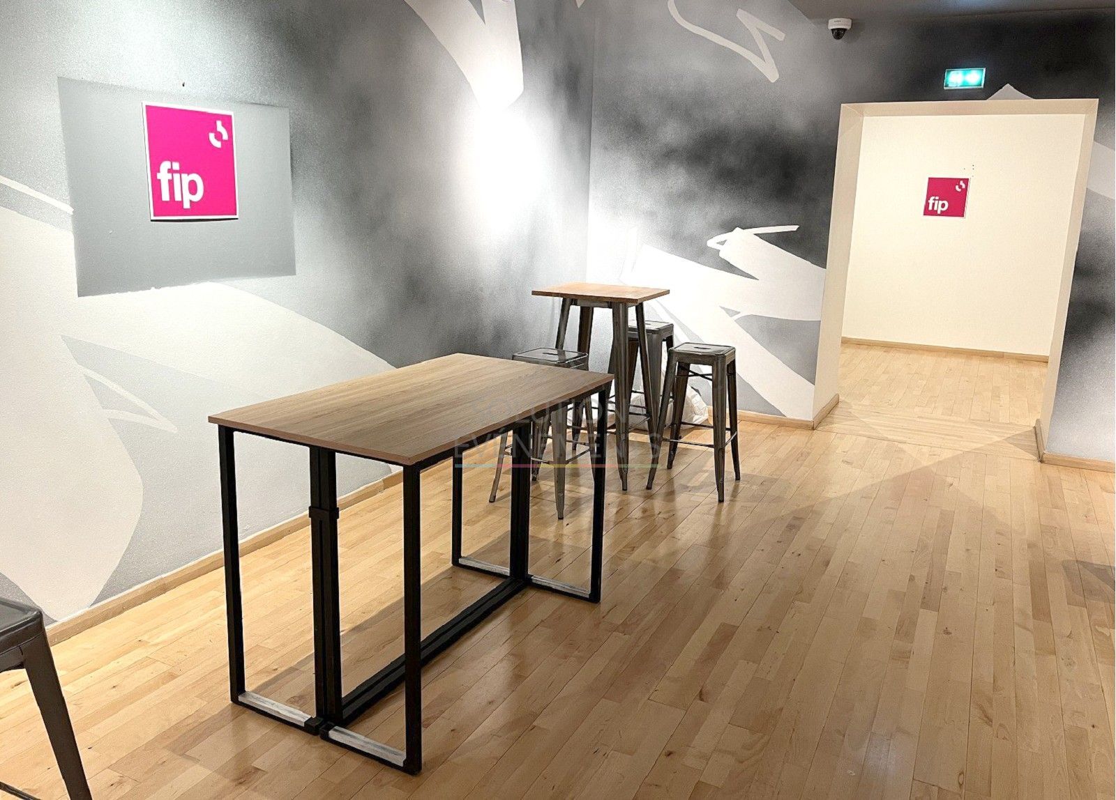 Kubo Black Buffet Table - Pembroke Top - Visual 2