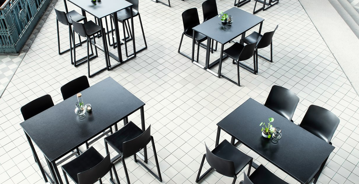 Black Kubo high tables - black tops with black Kasar high chairs