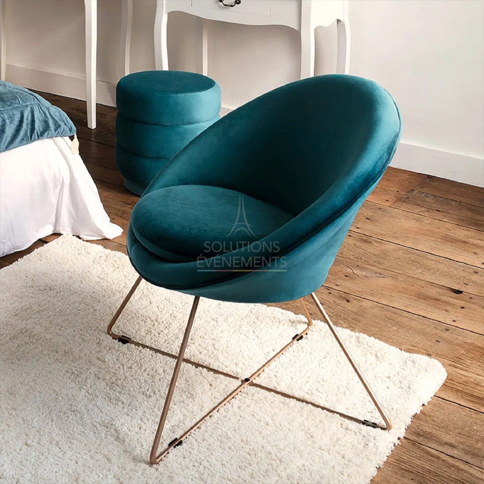 Leonie armchair in duck blue velvet - Visual 2