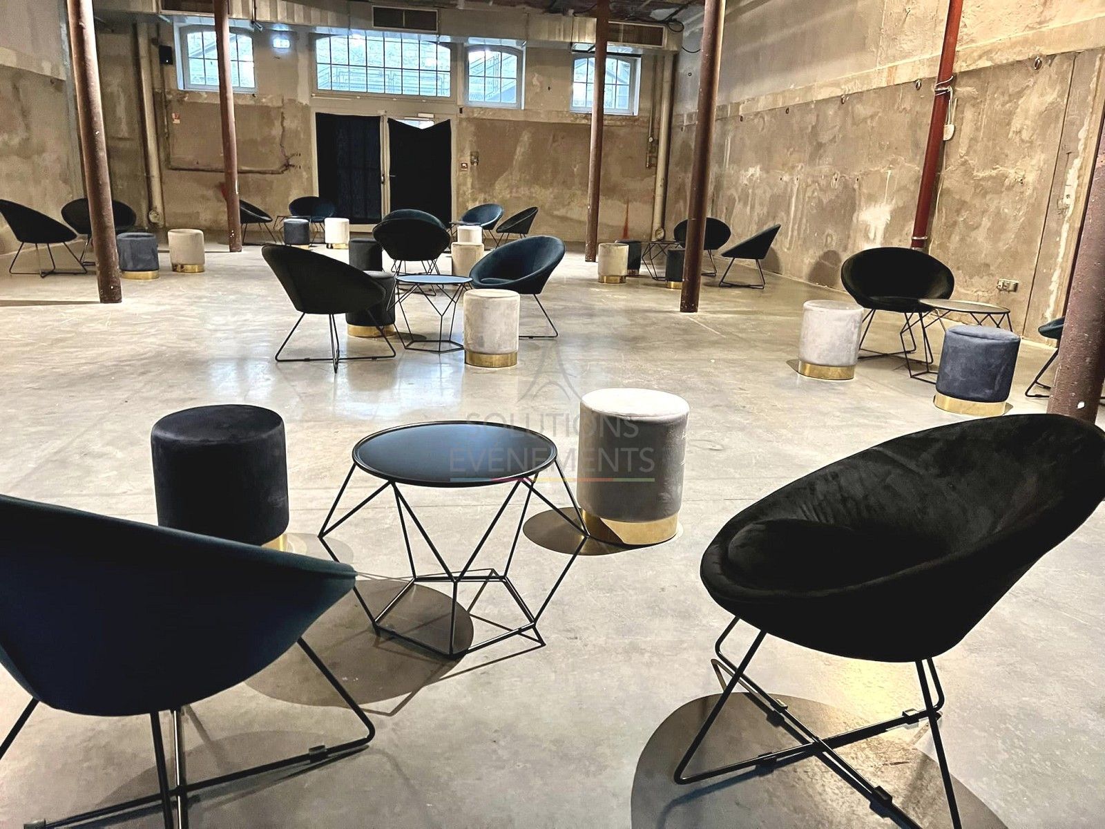 Leonie black velvet armchair - Visual 5