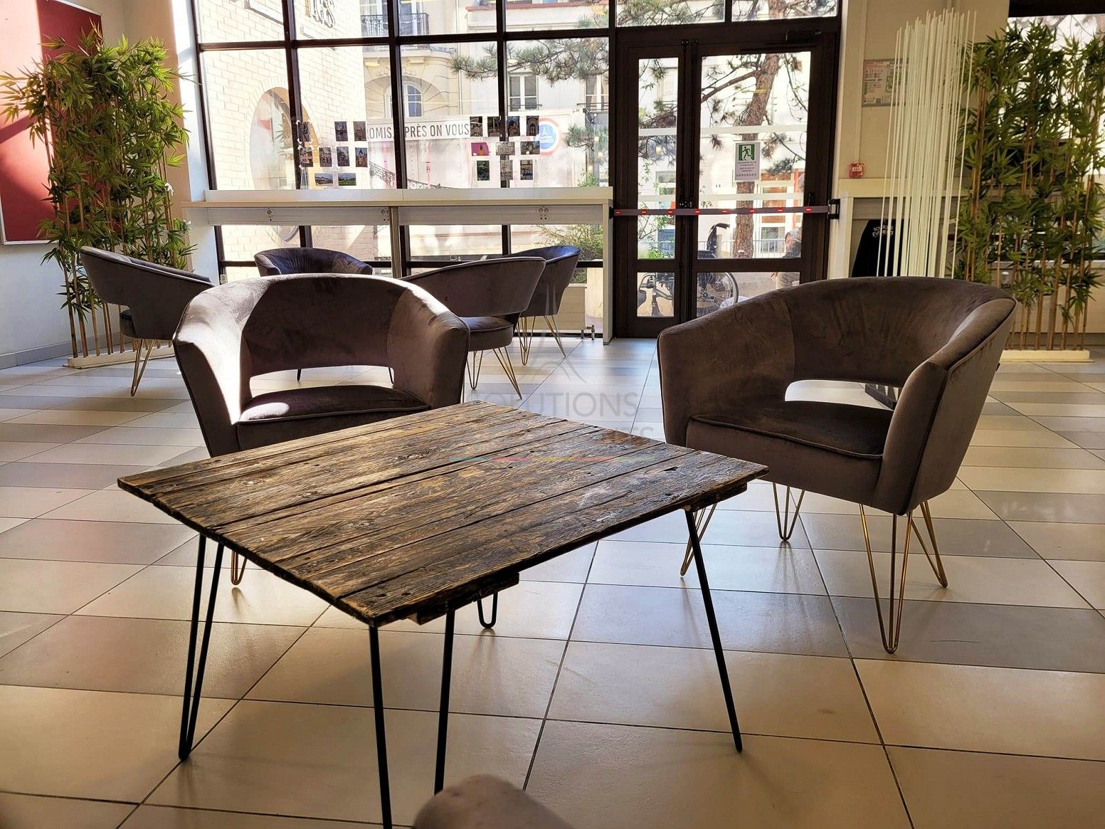 Leonor armchair anthracite gray velvet - Visual 3
