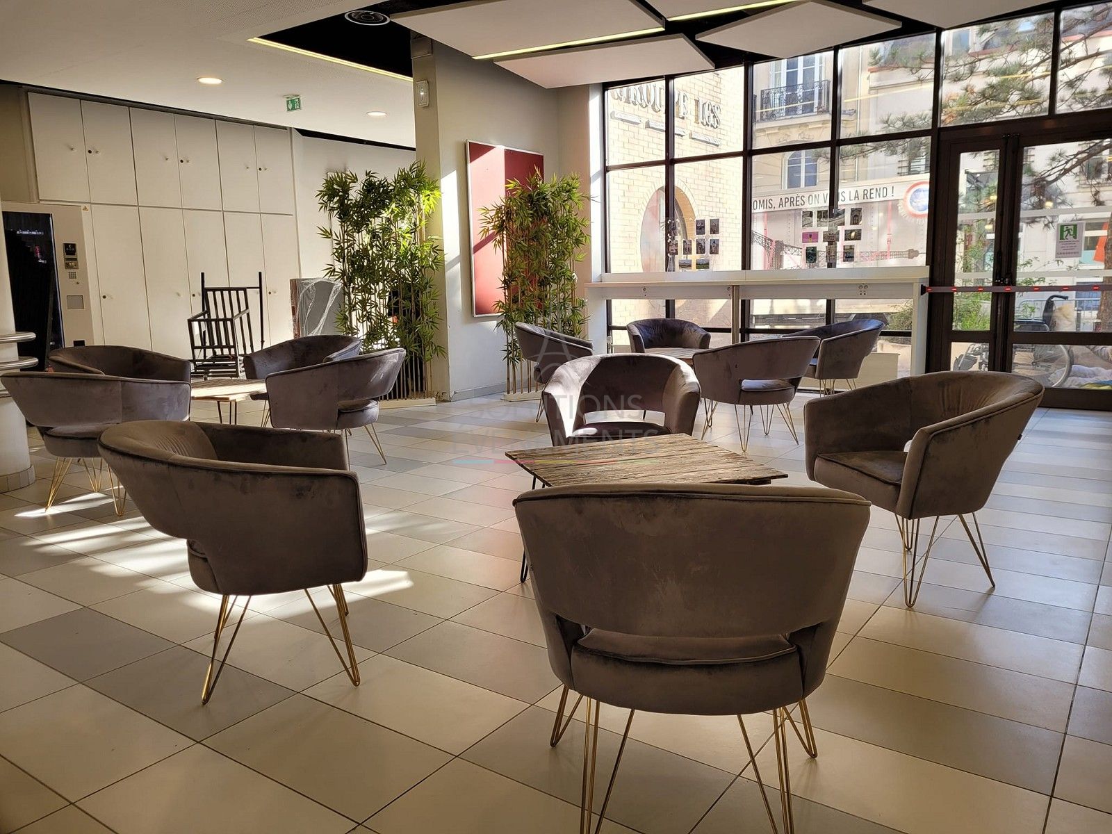 Leonor armchair anthracite gray velvet - Visual 4