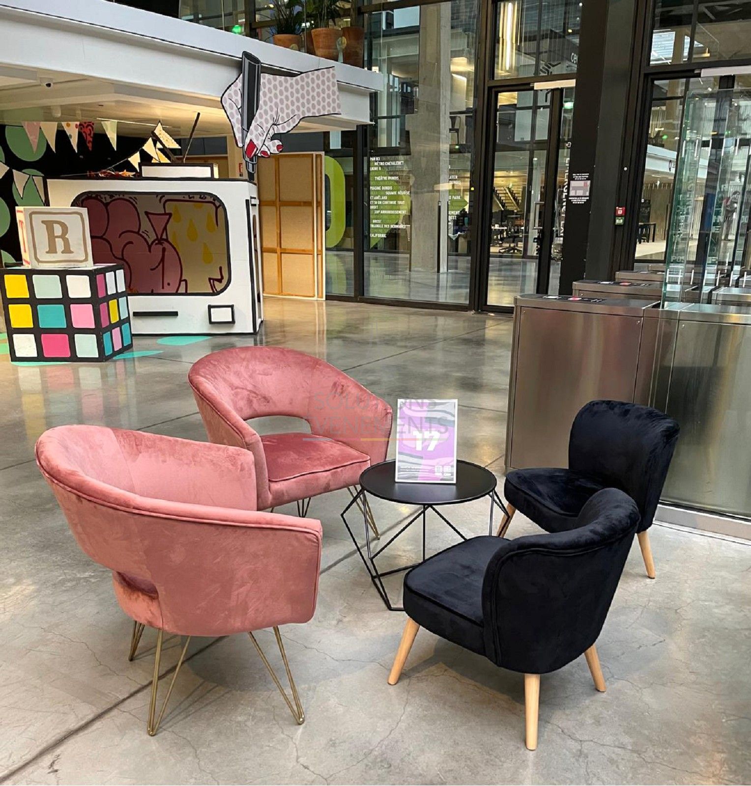 Leonor armchair pink velvet - Visual 3