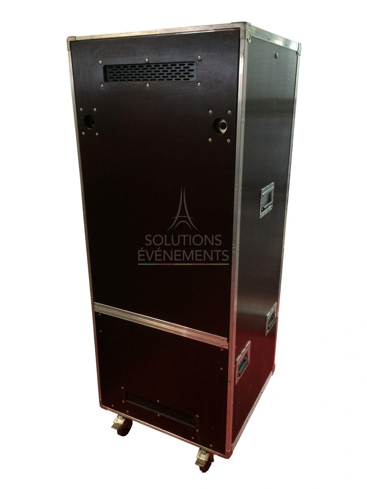 Flight case rental with wardrobe