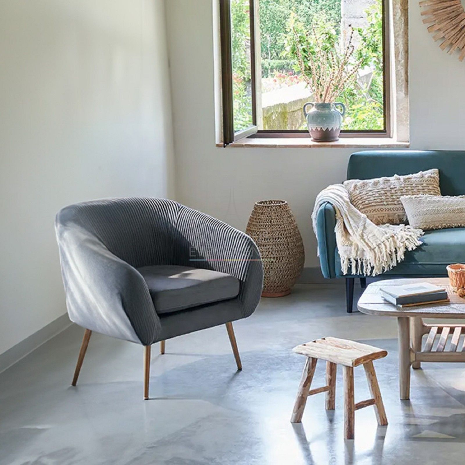 Louise armchair in gray velvet - Visual 4