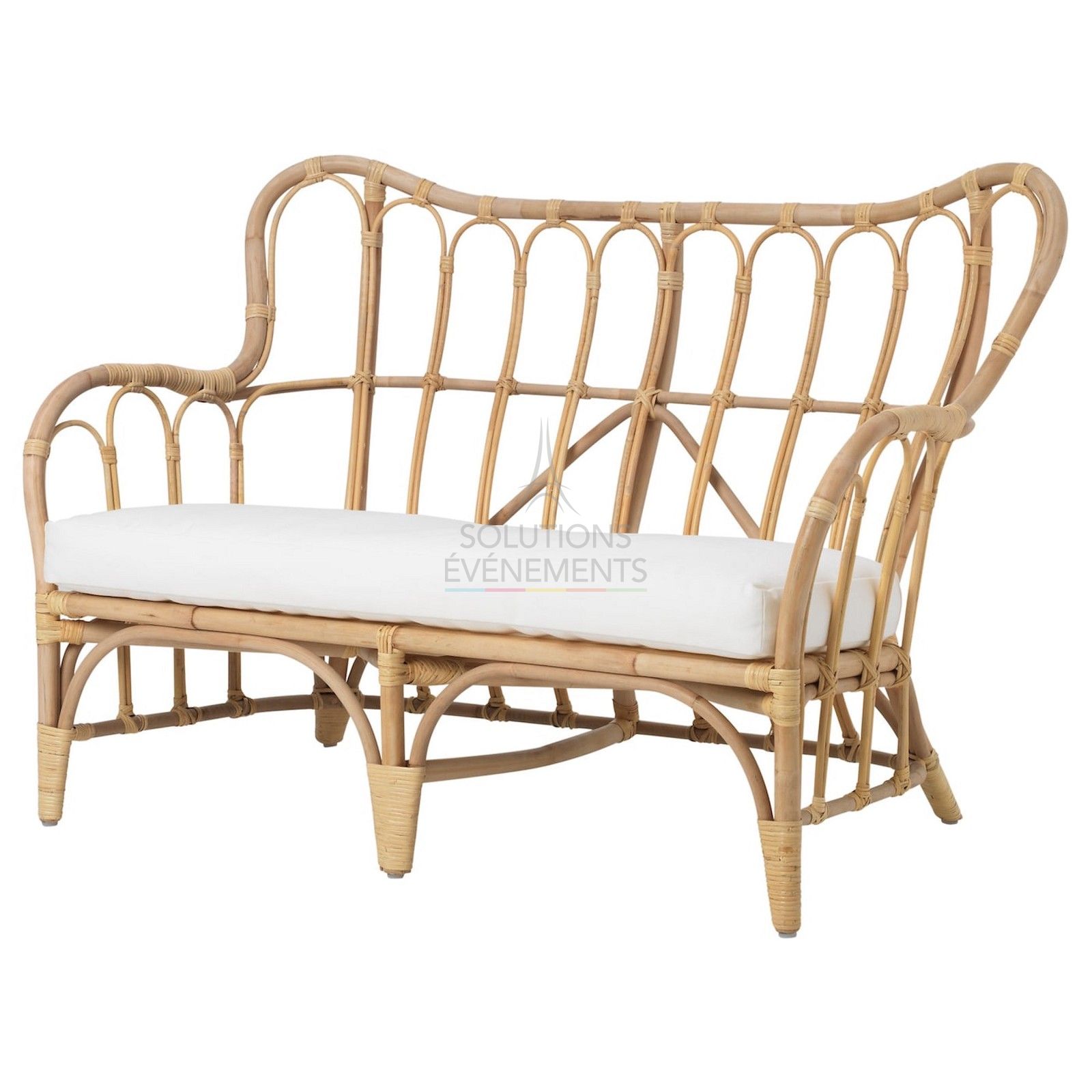 Natural rattan sofa rental