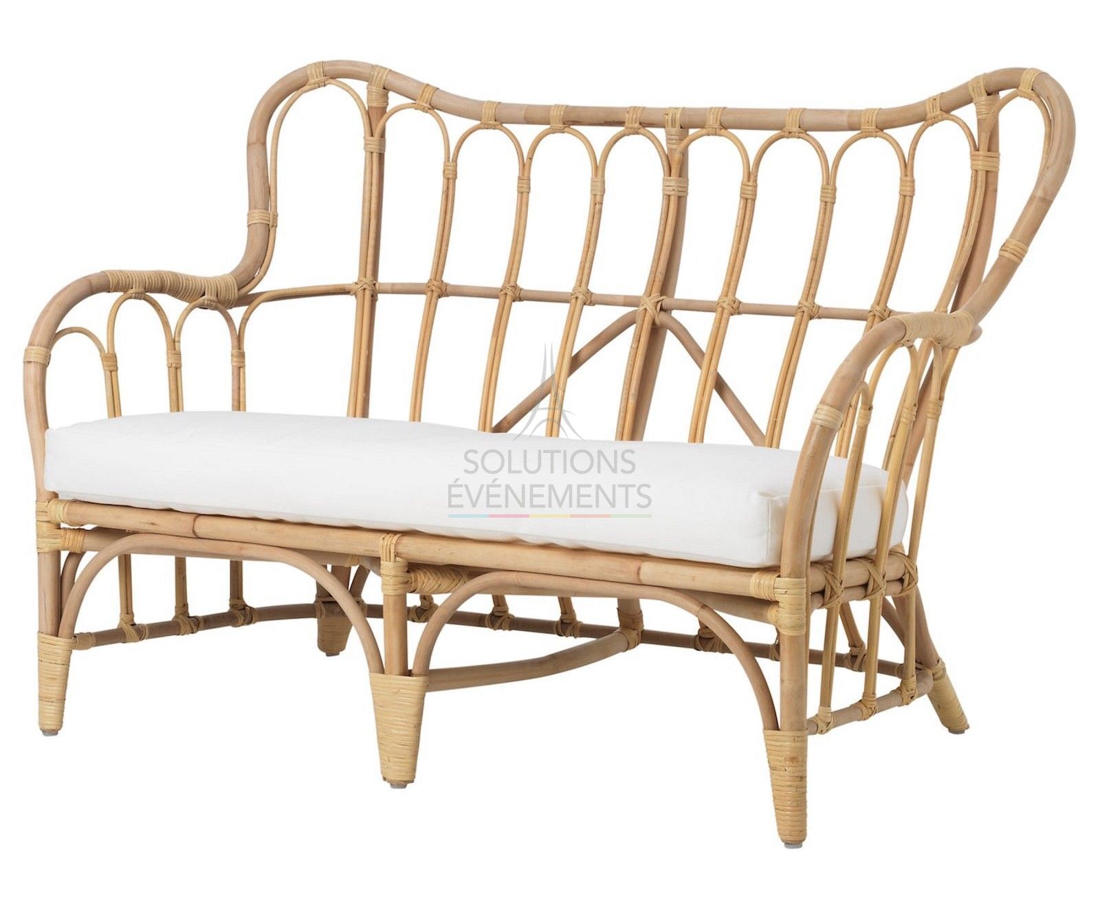 Natural rattan sofa rental