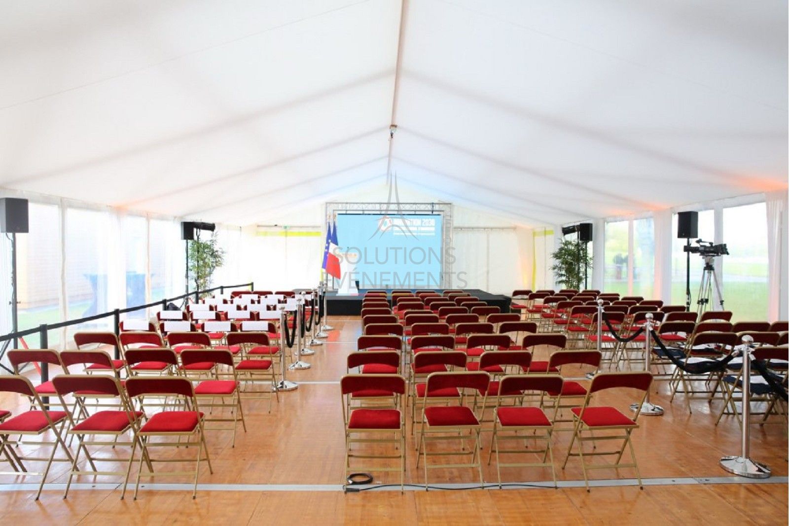 Marquee with parquet flooring 210m2 - 10x21m - Visual 6