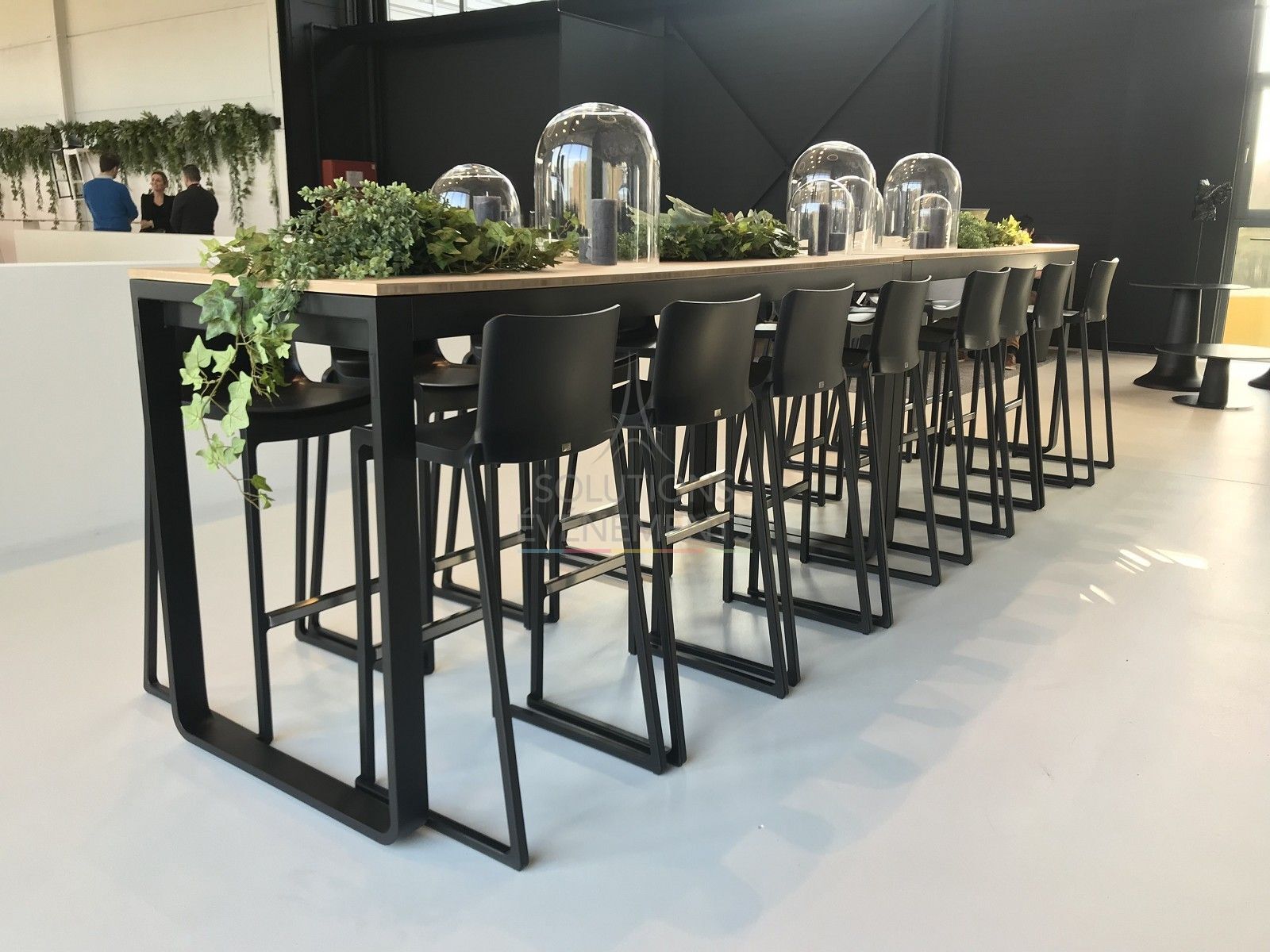 Pack 20 chaises hautes Kasar noires - Visuel 6