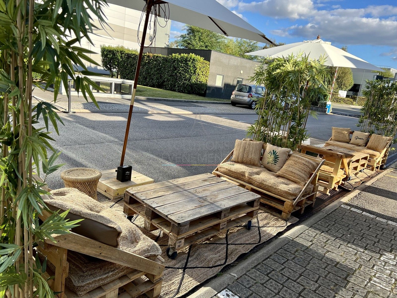 Pallet sofa - Exotic cushion - Visual 5