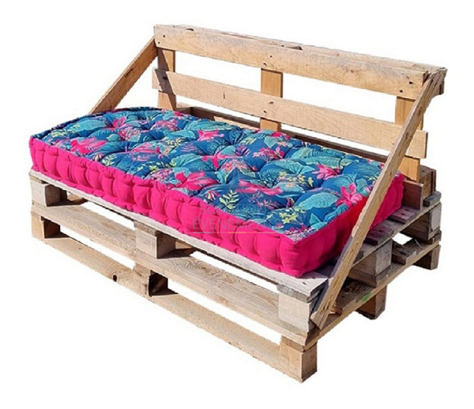 Pallet sofa rental