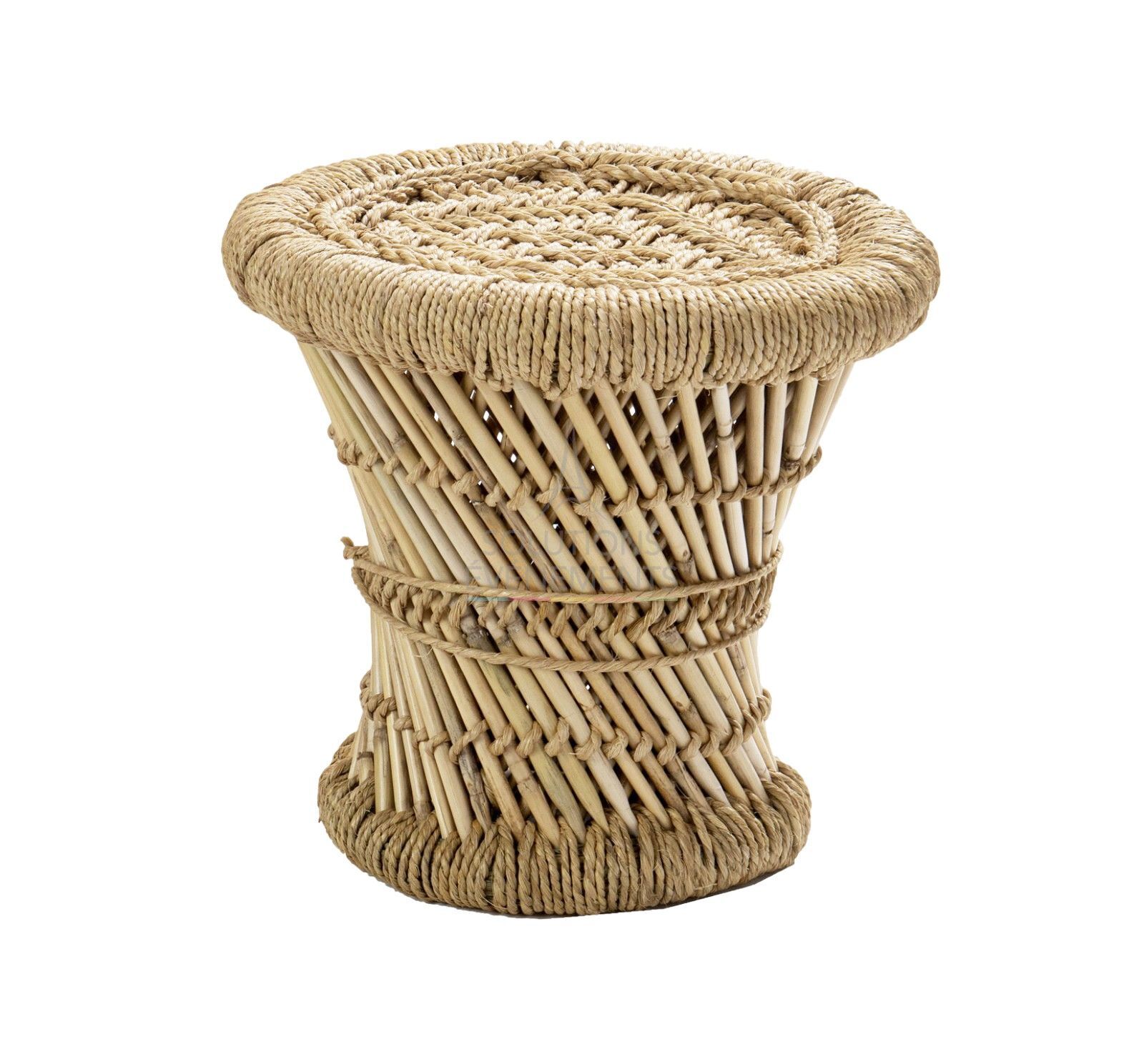 Location de petit pouf Bambou