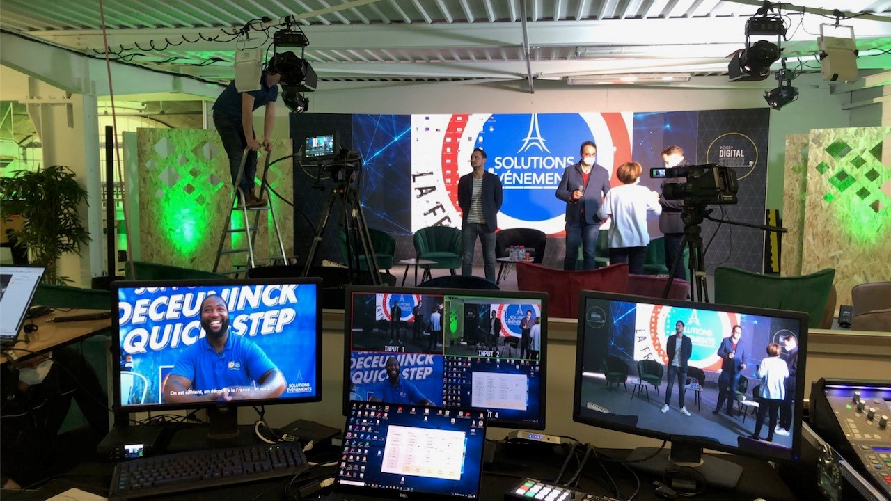 Illustration de Conference interactive LIVE