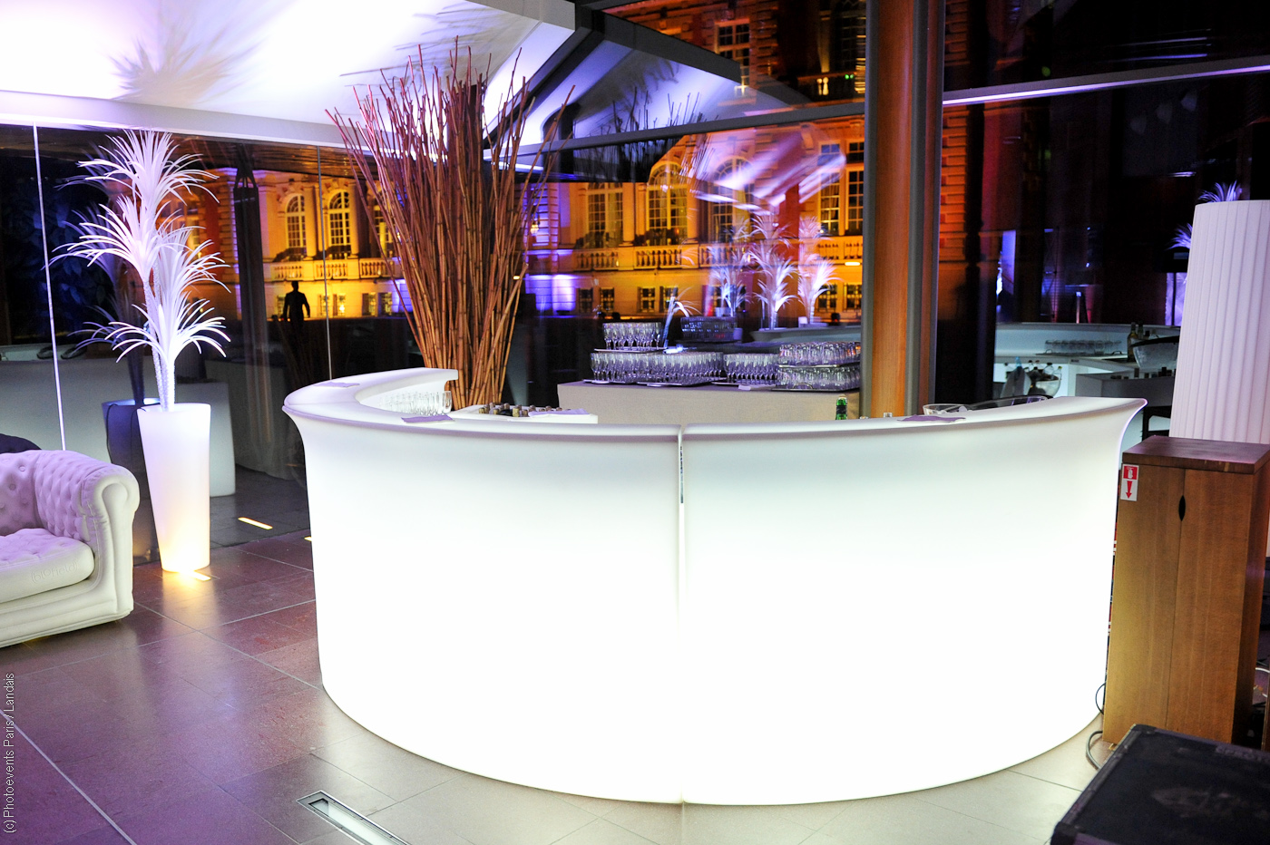 Illustration de Location de bars et buffets : pourquoi et comment faire le bon choix