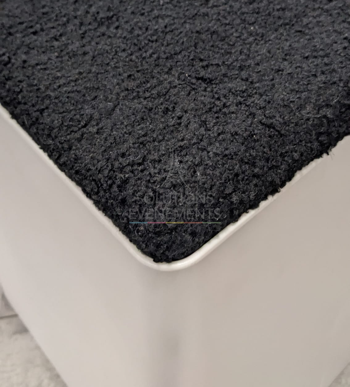 Pouf Brix Blanc - Coussin Noir  - Visuel 2