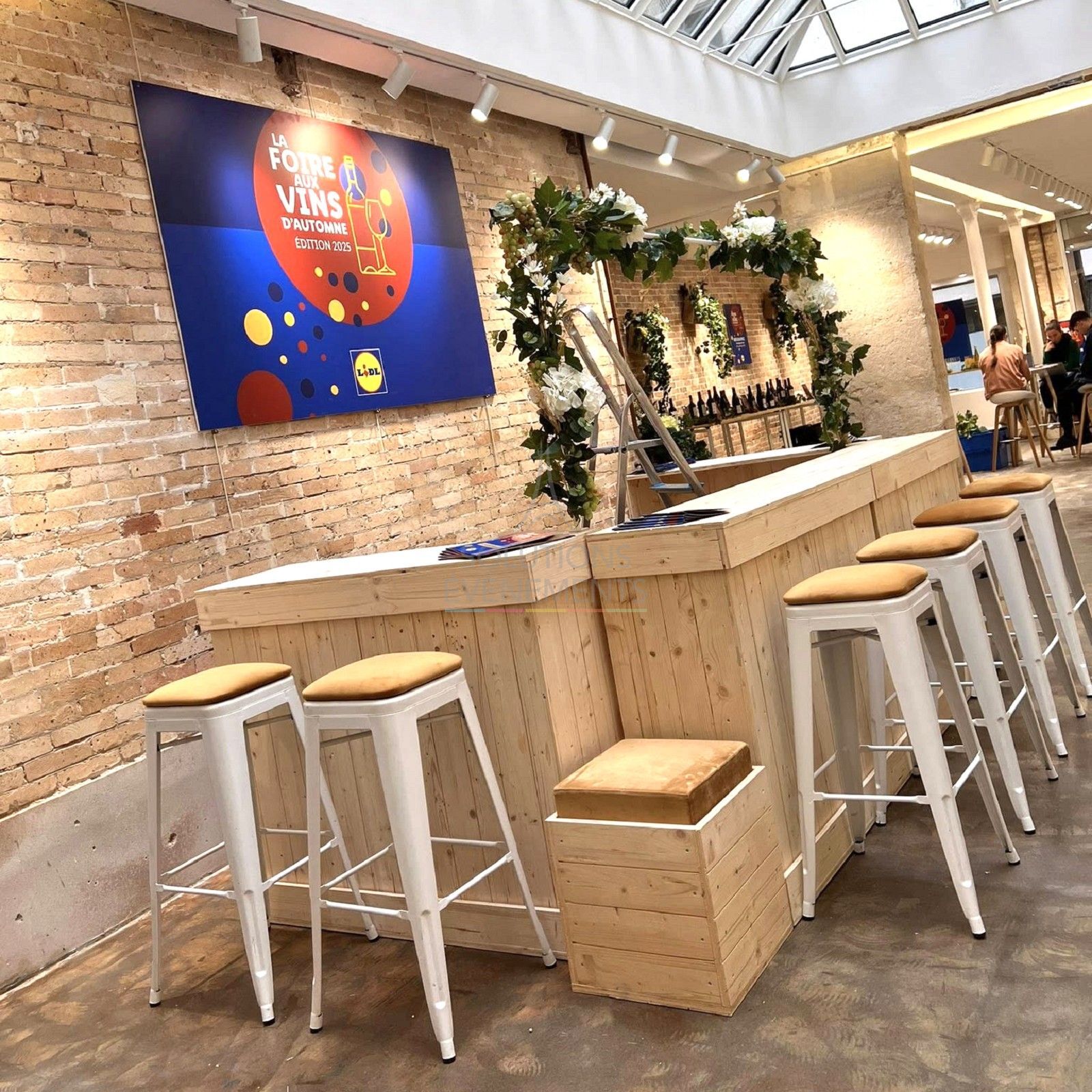 Pouf Senlis - Velours Or - Visuel 4