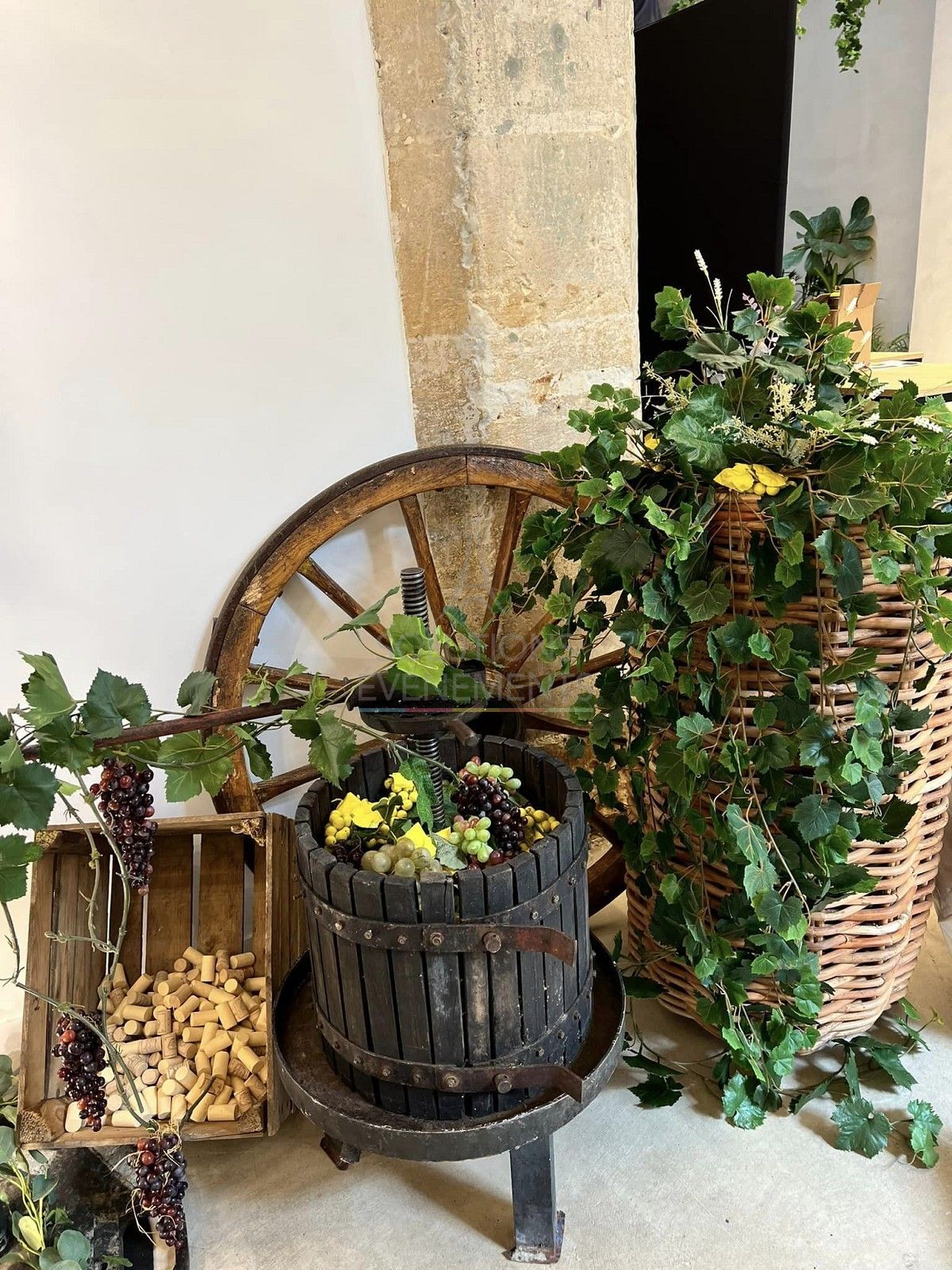 Roue de charrette vintage - Visuel 3