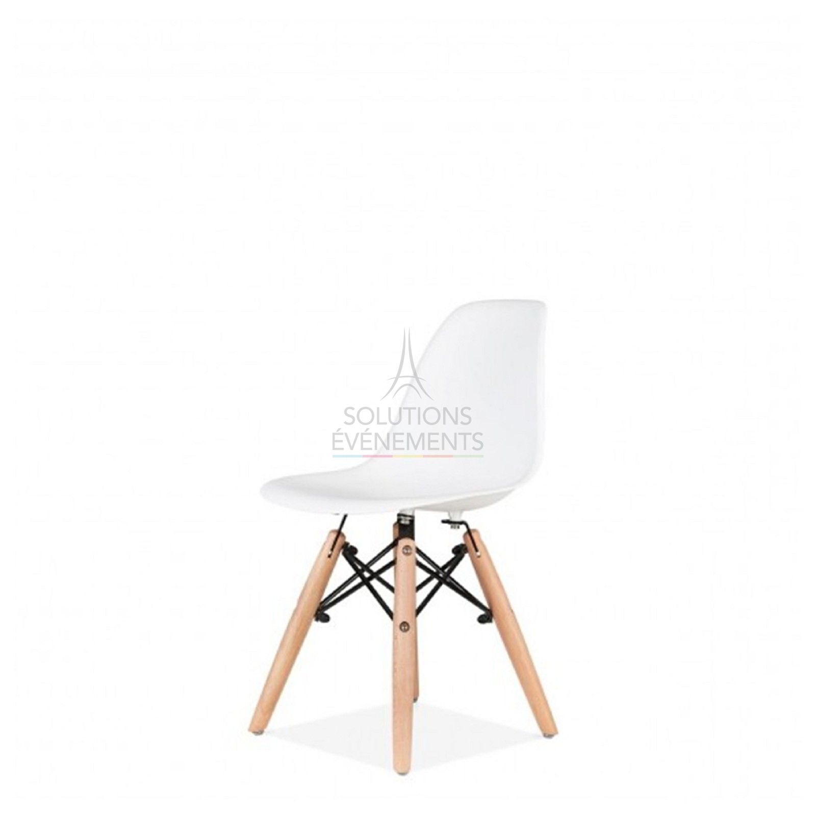 Small White Scandinavian Chair - Visual 1