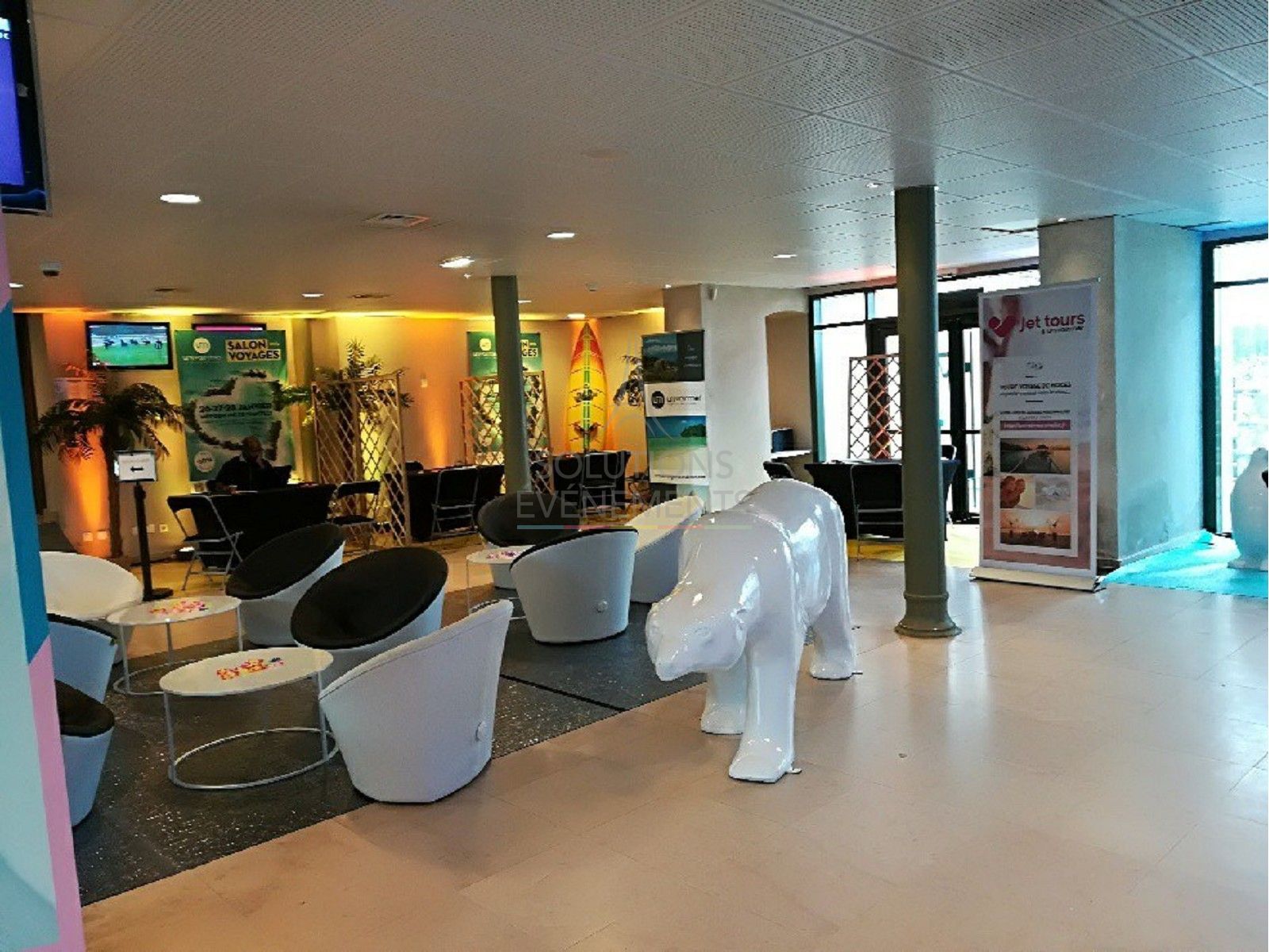 Smart Air White Inflatable Armchair - Visual 3
