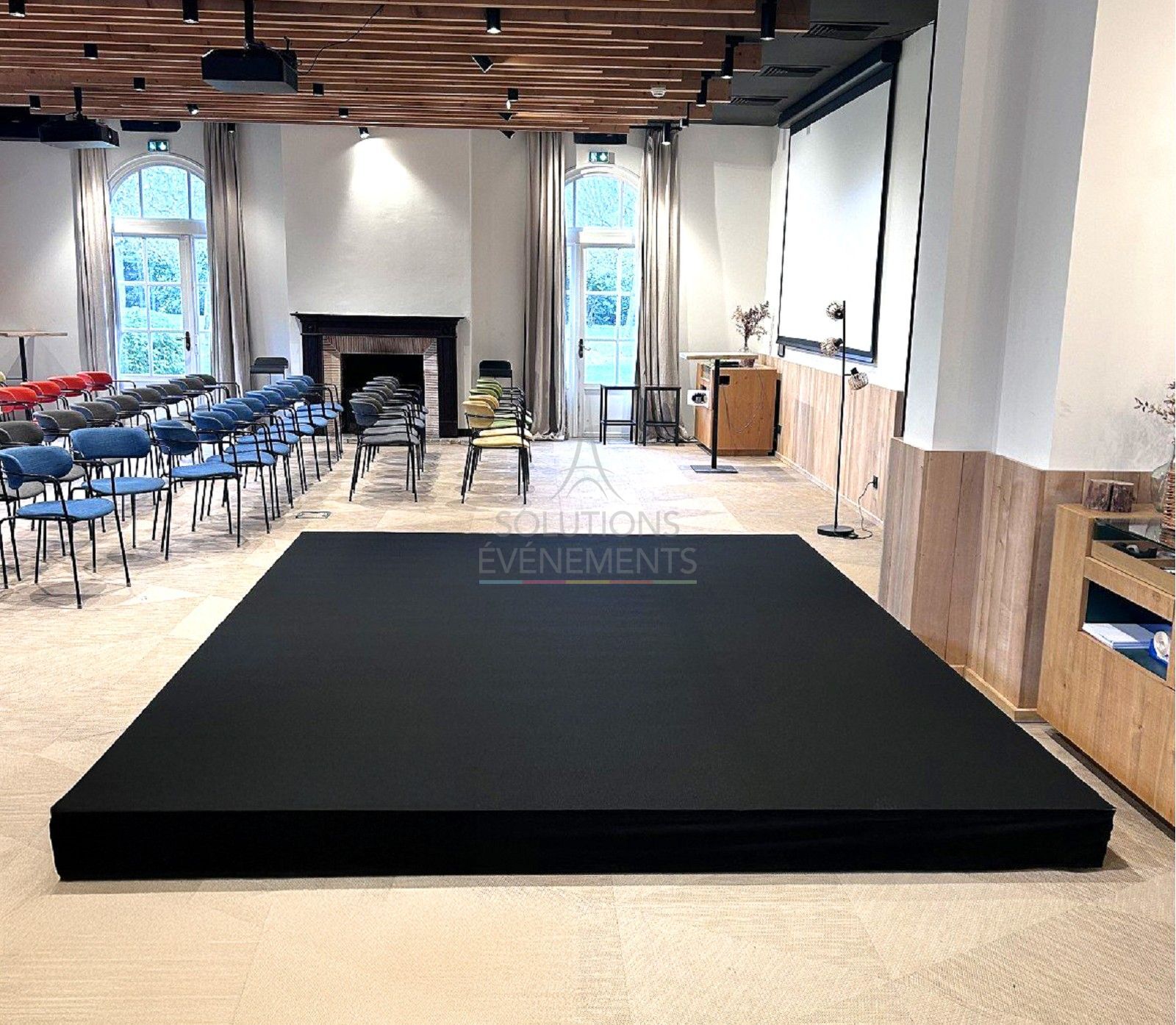 Stage 12m2 height 20cm dressed - Visual 2