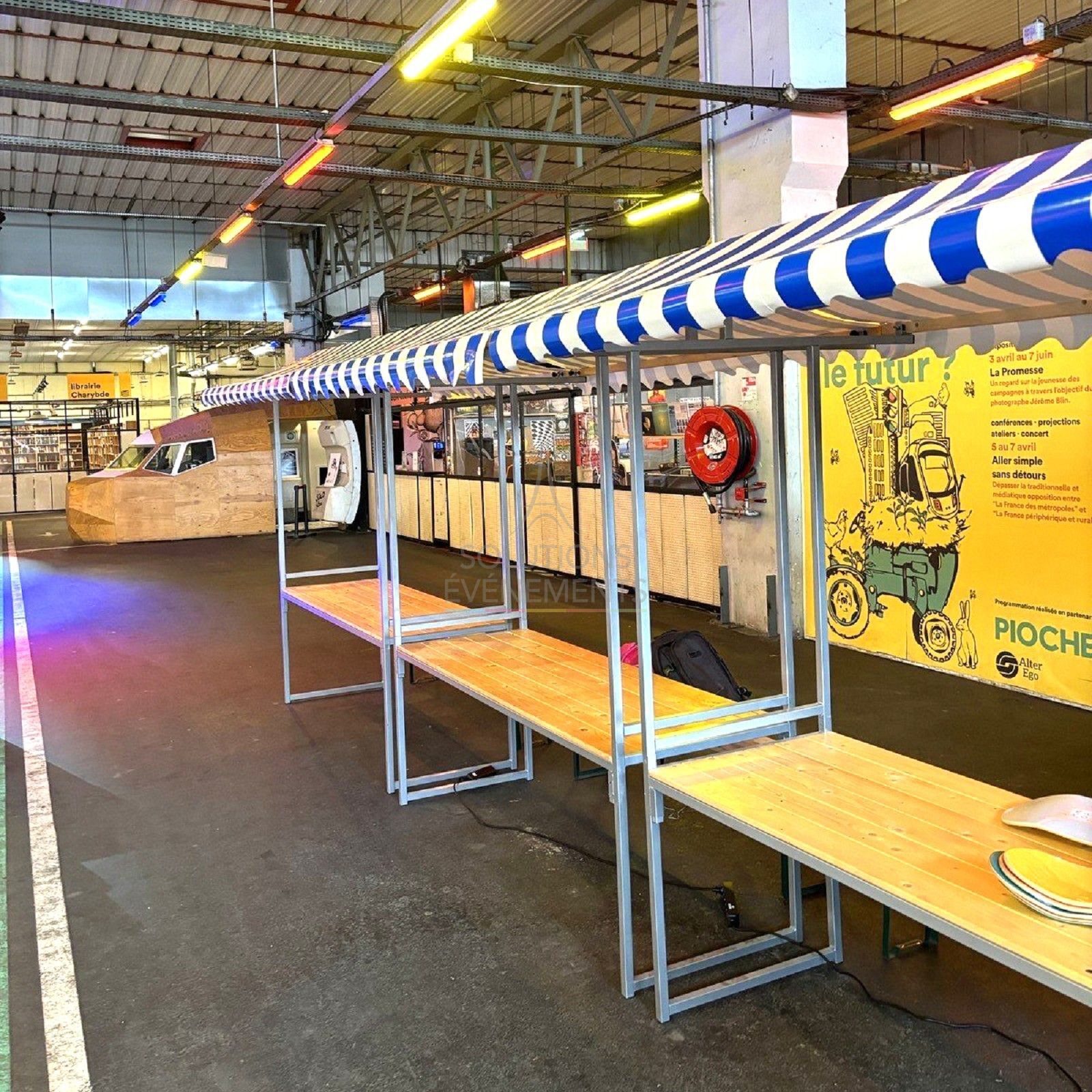 Stand de marché - Bleu et Blanc - Visuel 6