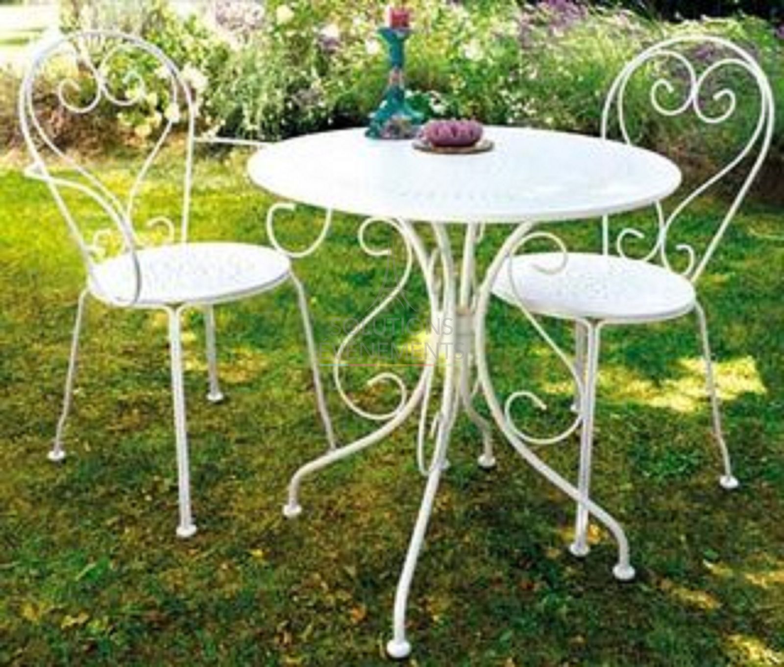 Location yable de jardin en fer blanche