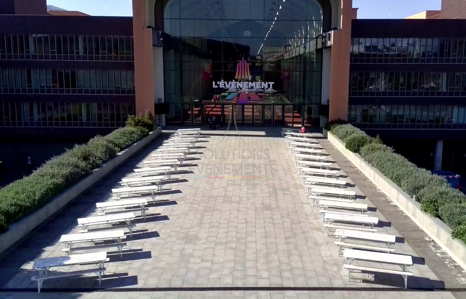 Table rectangulaire kermesse bois banquet blanc 10 personnes (220x70) - Visuel 3