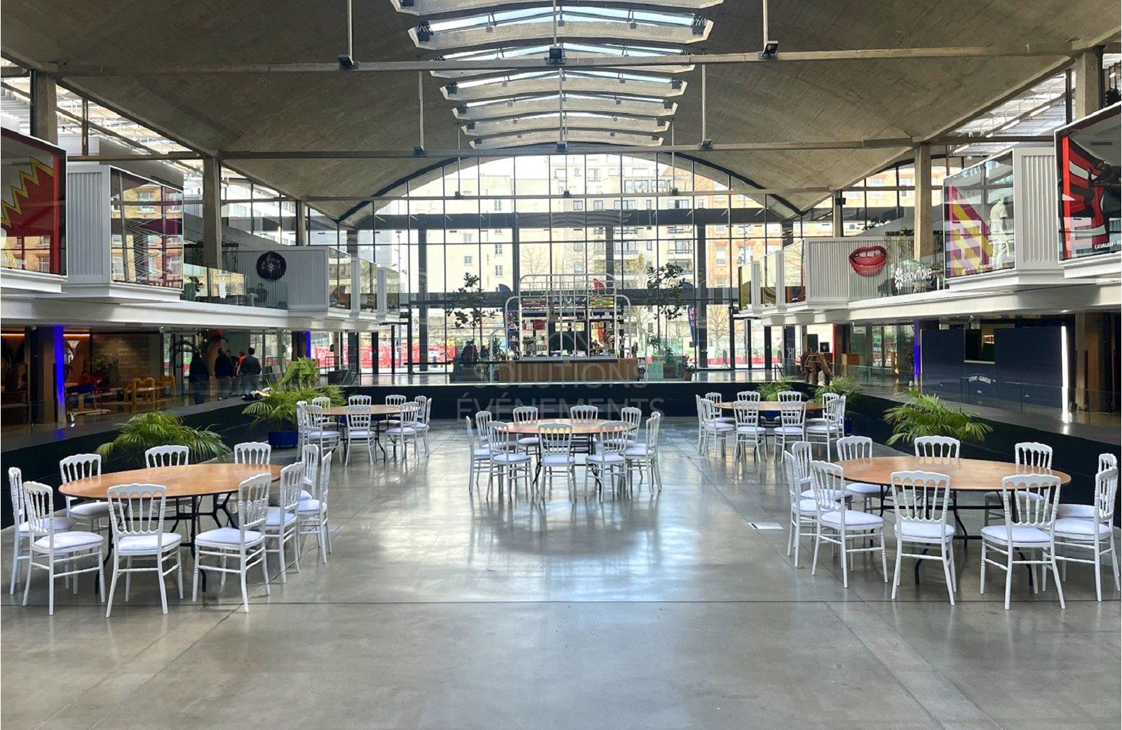 Table ronde bois 150cm pour 8-10 personnes - Visuel 5