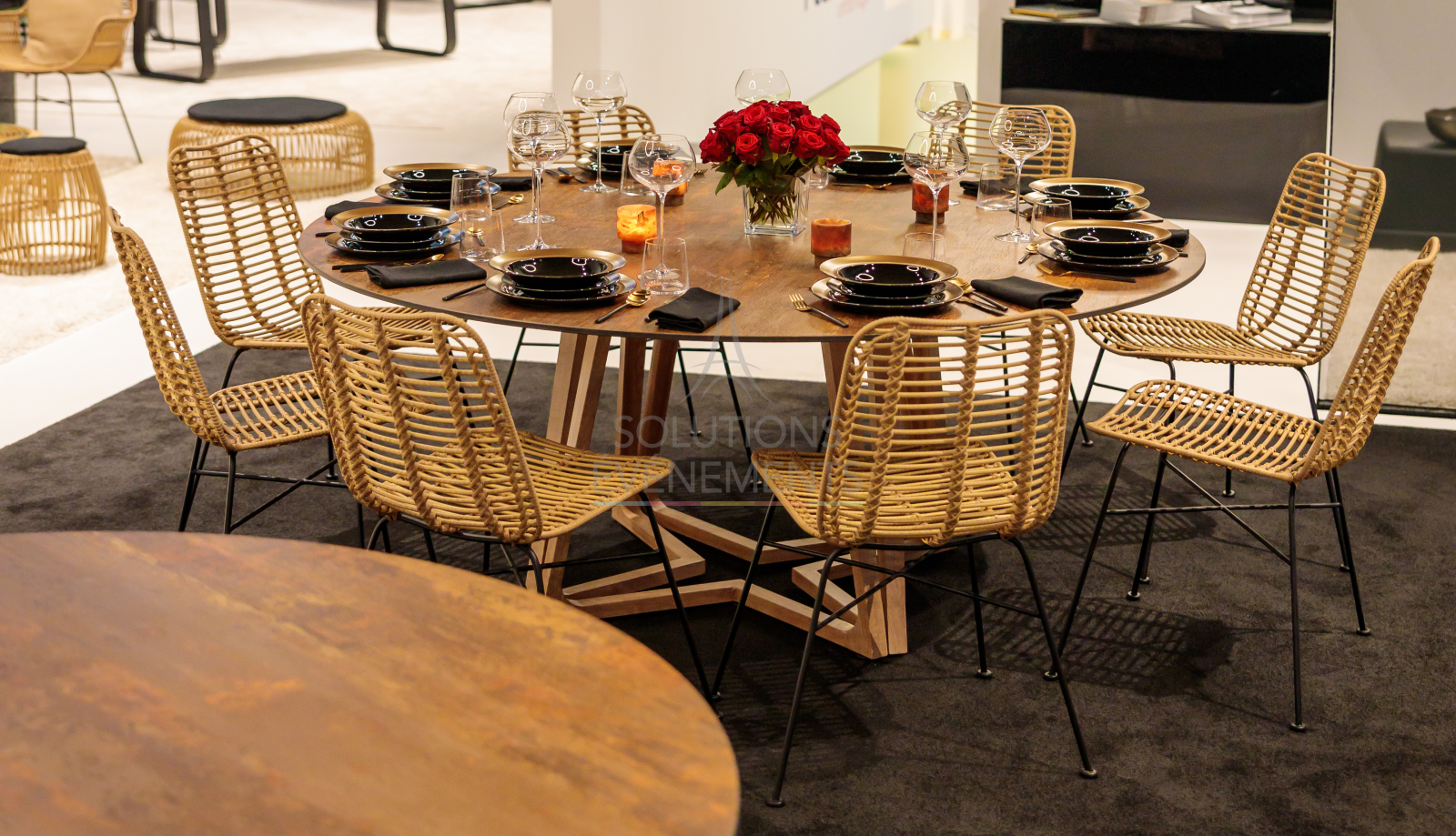 Table ronde Wings 8-12 pax - Plateau Factory Outdoor - Visuel 2