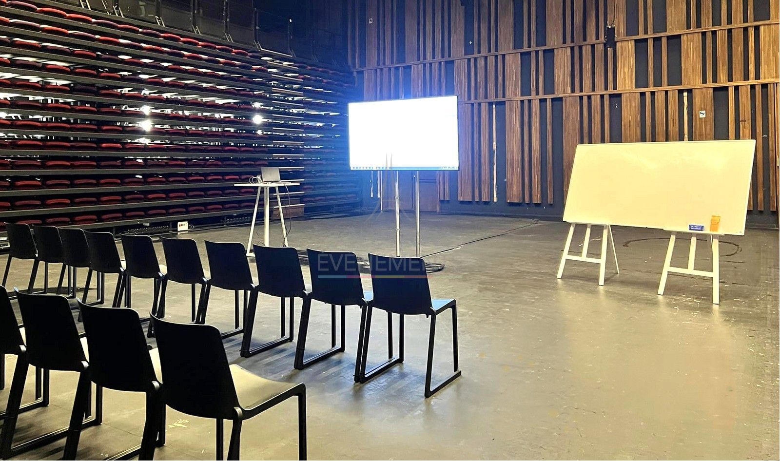 Tableau blanc magnétique avec support - Visuel 5