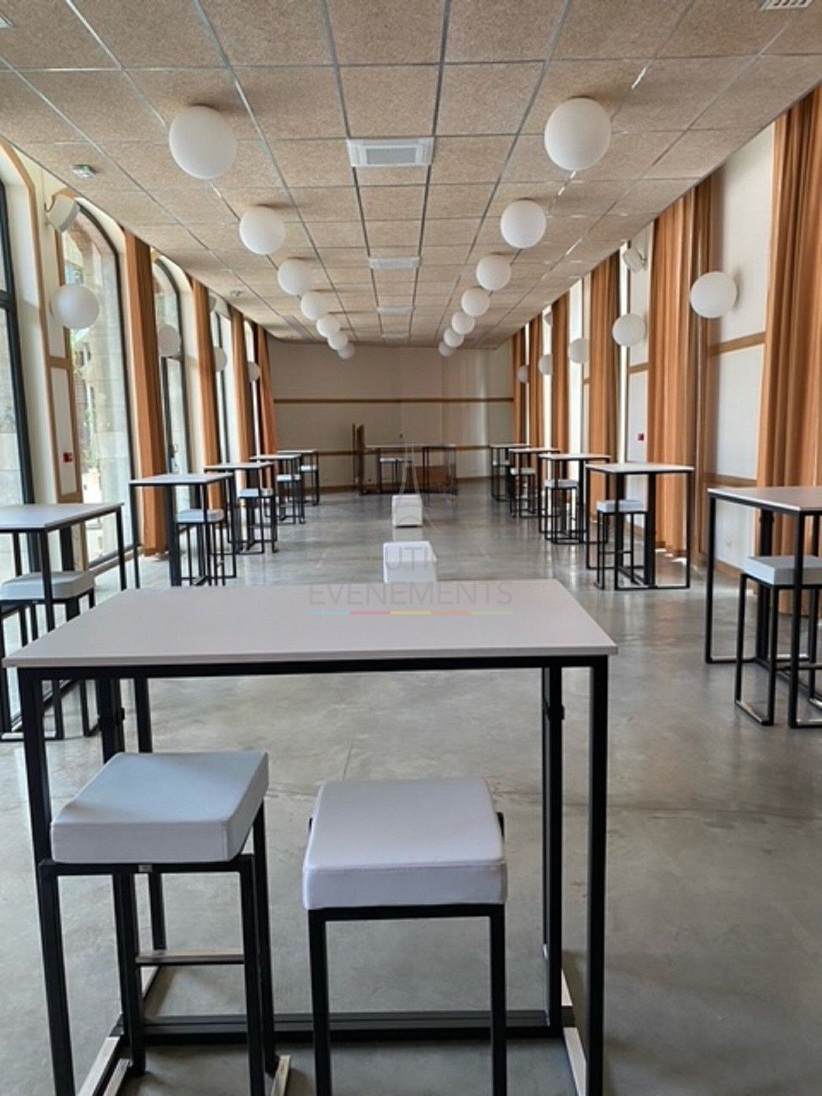 Tabouret haut Kubo Noir - Pouf cuir Blanc - Visuel 4