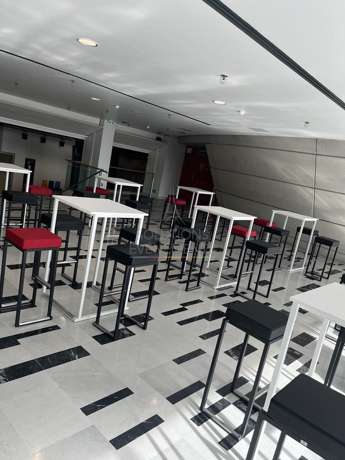 Tabouret haut Kubo Noir - Pouf tissu Rouge - Visuel 4