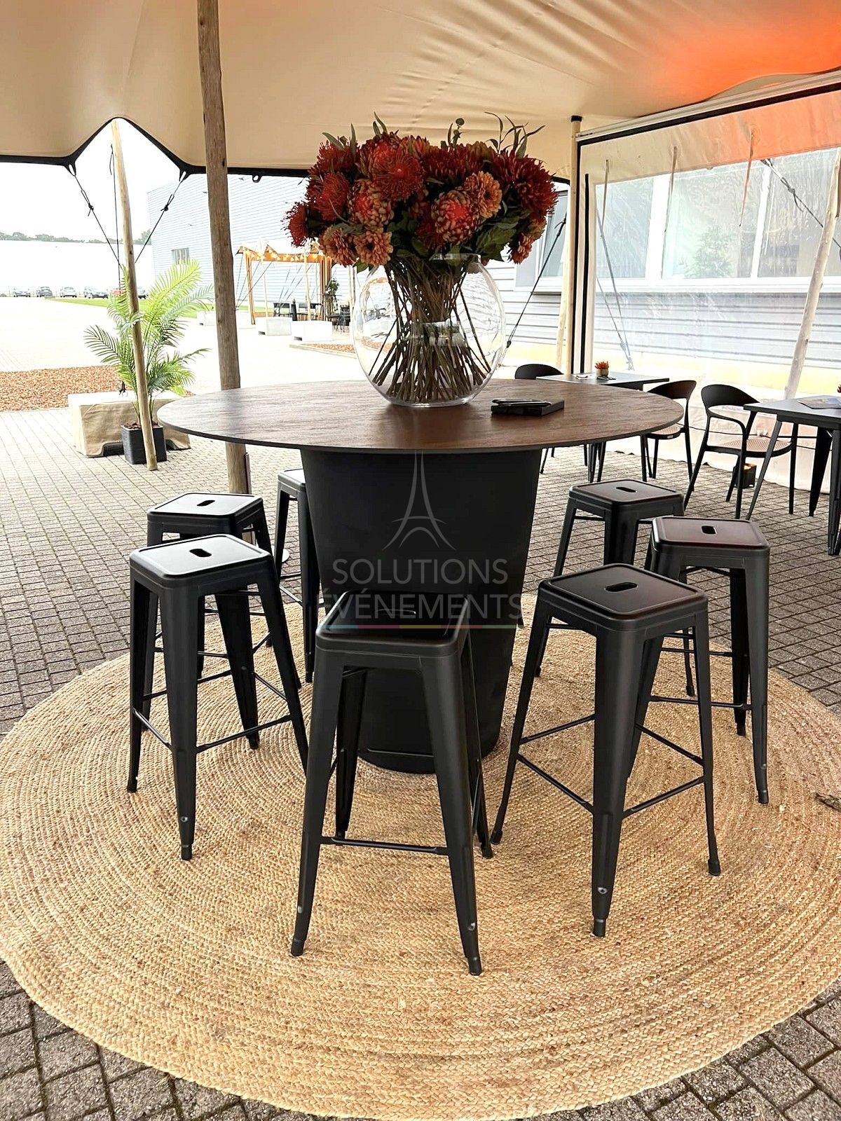 Tolix High Bar Stool Matte Black - Visual 2