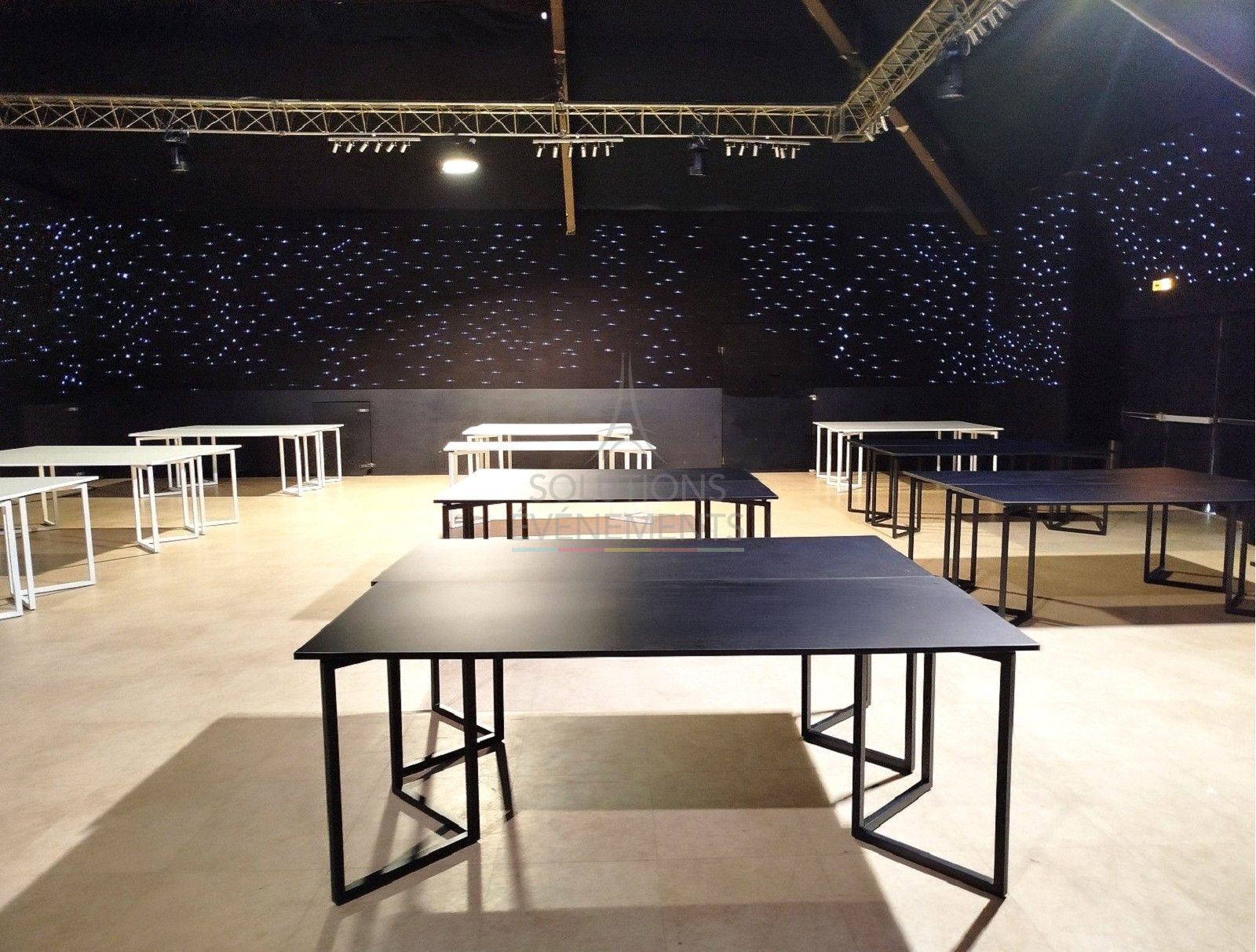 Tribo Black Table - Black Top - Visual 3