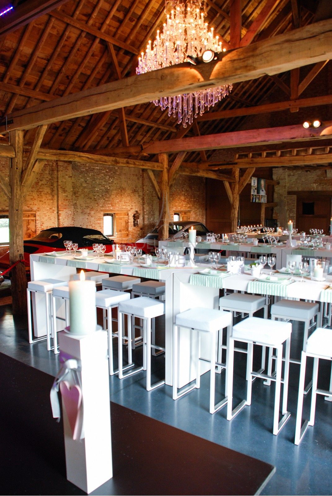 White Kubo high stool - Blue velvet pouf - Visual 5