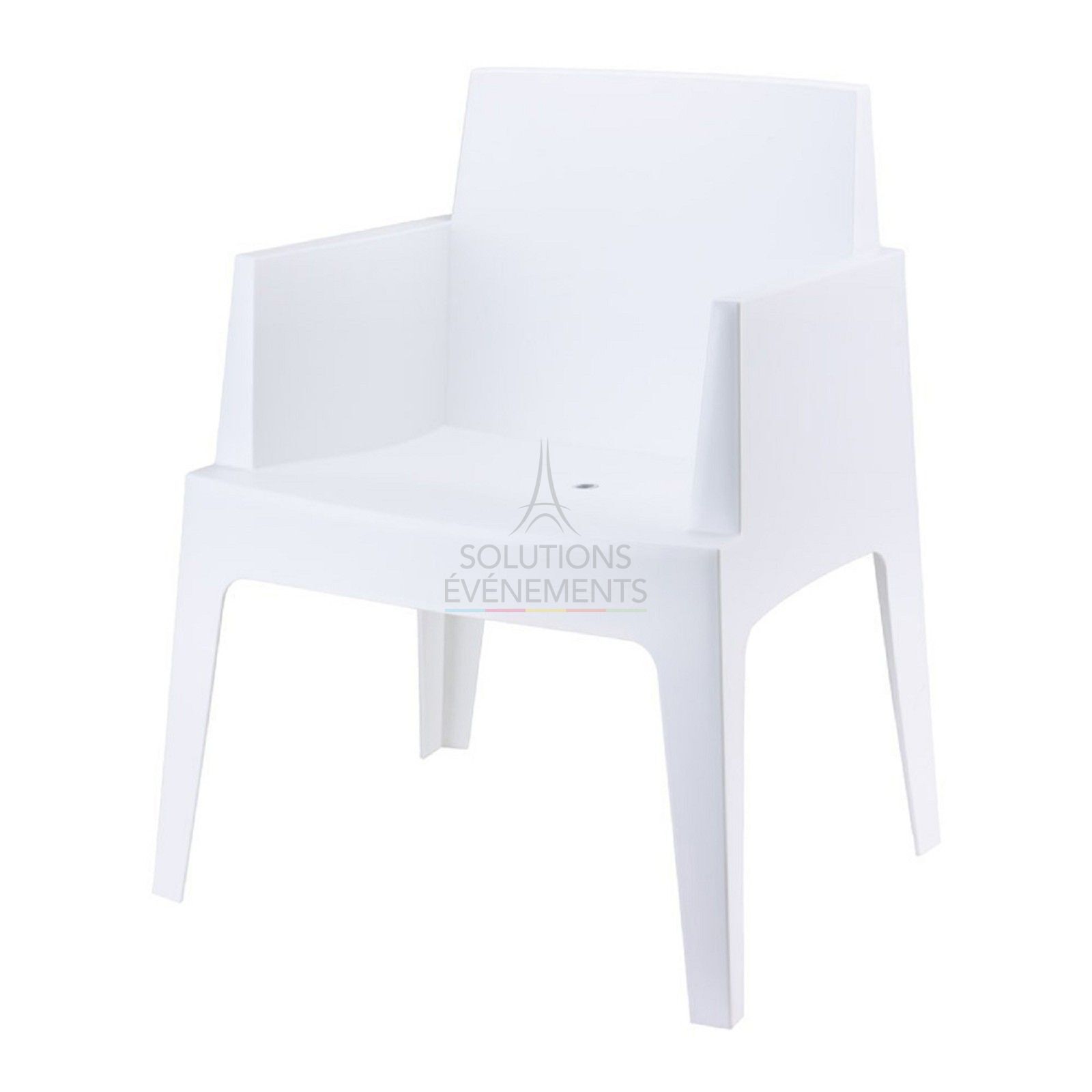Lounge chair rental that can be used indoors or outdoors