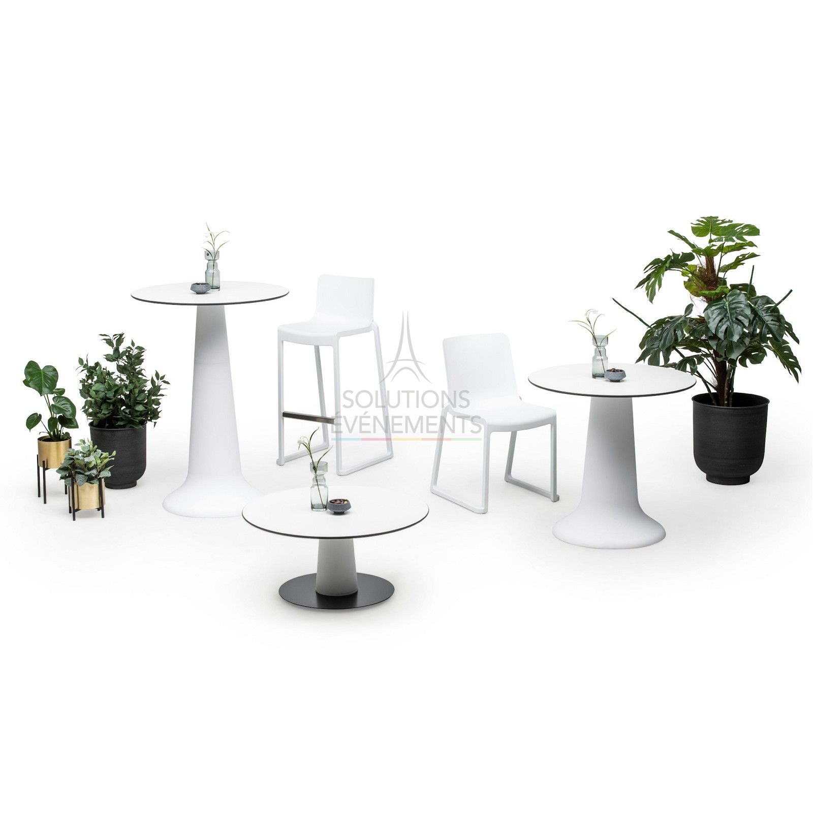 White Vase Coffee Table - Visual 2